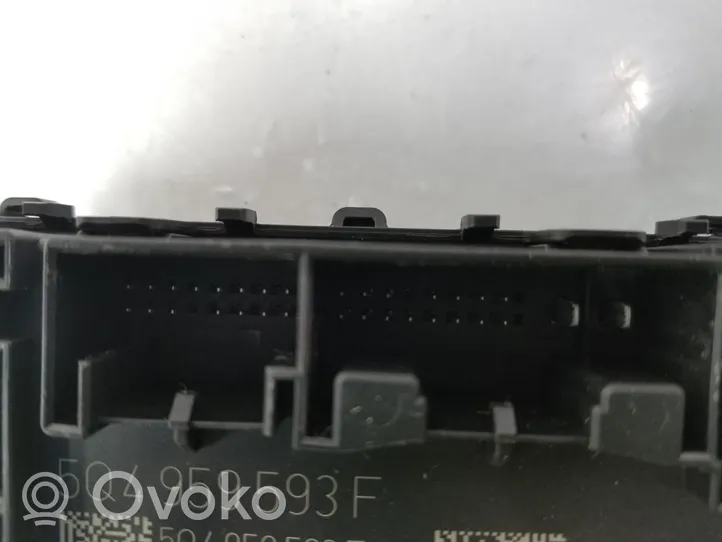 Volkswagen Crafter Oven keskuslukituksen ohjausyksikön moduuli 5Q4959593F