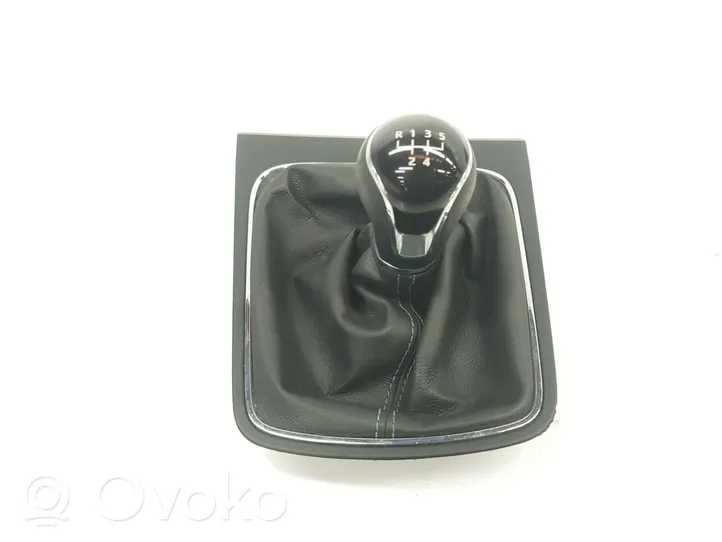 Seat Leon (5F) Vaihdevivun/vaihtajan verhoilu nahka/nuppi 5F1711113N