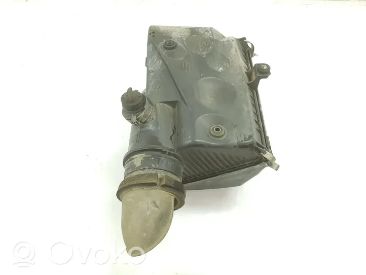 Toyota Land Cruiser (J120) Ilmansuodattimen kotelo 1770030270