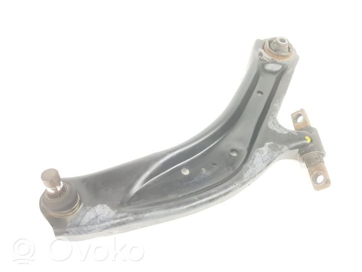 Nissan X-Trail T32 Braccio di controllo sospensione anteriore 545004CA0A