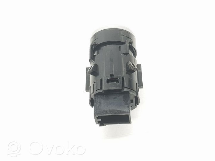 Audi Q3 F3 Moottorin start-stop-painike/kytkin 83A905217