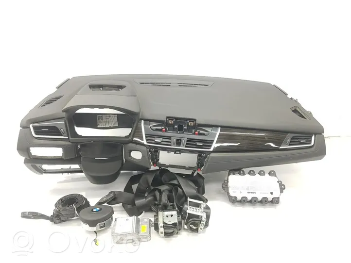 BMW 2 Active Tourer U06 Set airbag con pannello 