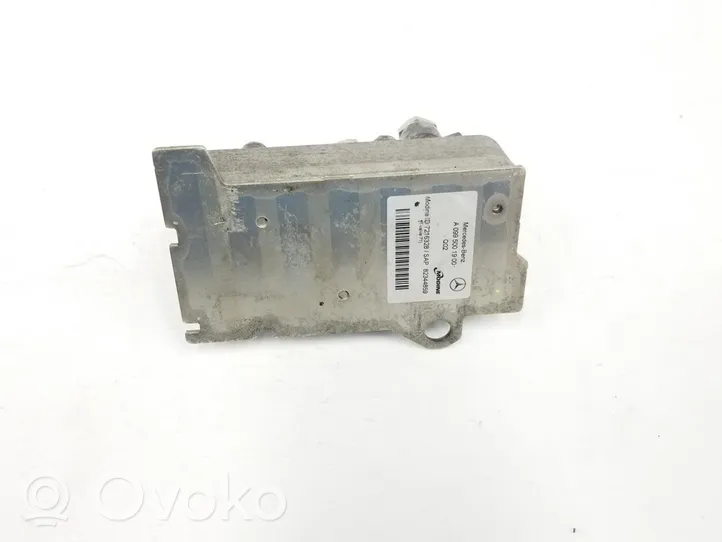 Mercedes-Benz C W204 Refrigerador de aceite de la caja de cambios A0995001900