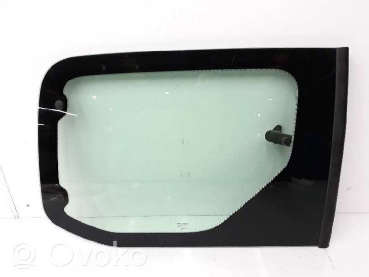 Peugeot Partner Sliding door window/glass 8569TZ