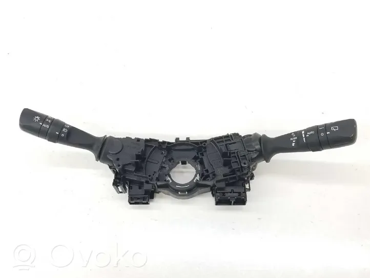 Toyota C-HR Кнопки рулевого колеса 84140F4050