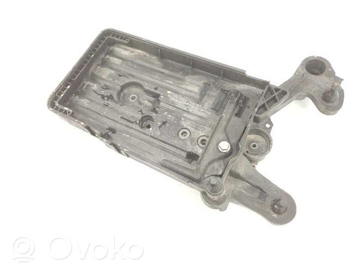 Seat Leon IV Staffa di montaggio della batteria 5Q0803219C