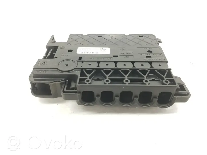 Volkswagen Transporter - Caravelle T6 Module de fusibles 7LA937548