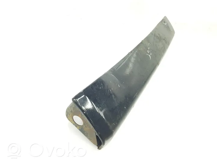 Mitsubishi Montero Balkis priekinio bamperio MB679709