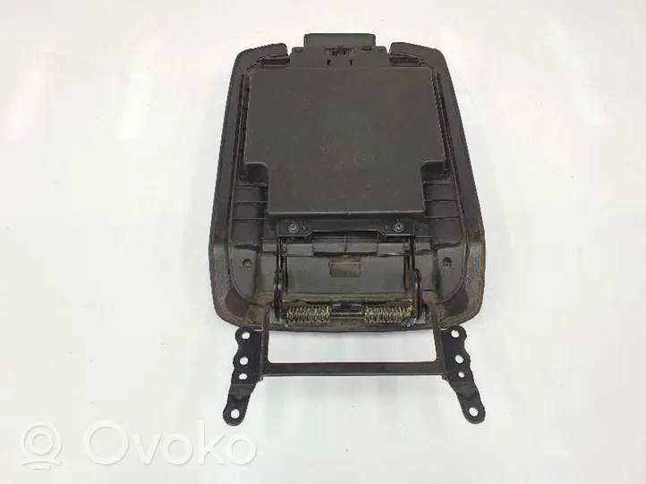 Toyota Land Cruiser (J120) Podłokietnik tunelu środkowego 5890560320C0