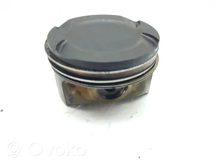 BMW X6 E71 Piston avec bielle 11257617547