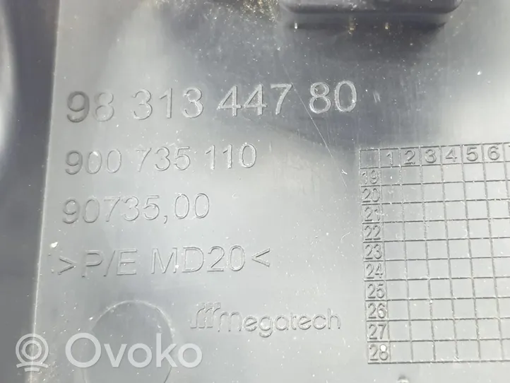 Citroen C4 II Listwa błotnika tylnego 9831344780