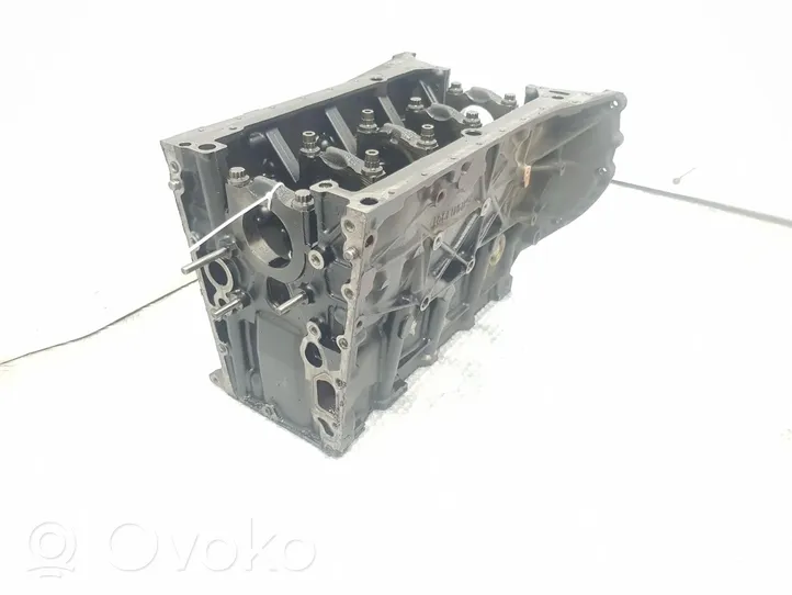 Mercedes-Benz Vito Viano W639 Moottorin lohko 64698250157179