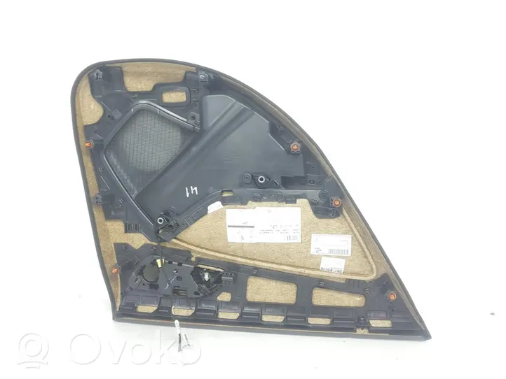 Toyota RAV 4 (XA40) Etuoven verhoilu 6762042A90C1