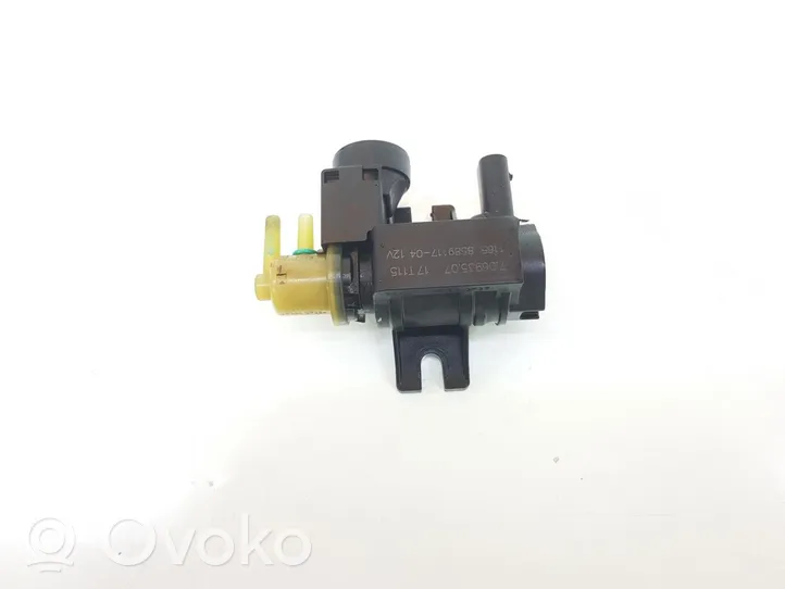 BMW 3 F30 F35 F31 Vacuum valve 8589117