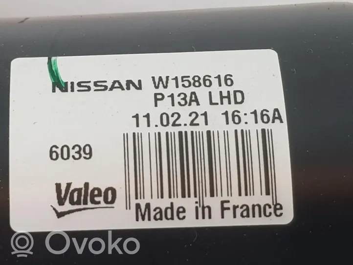 Nissan Juke II F16 Etupyyhkimen vivusto ja moottori 288006PE0A