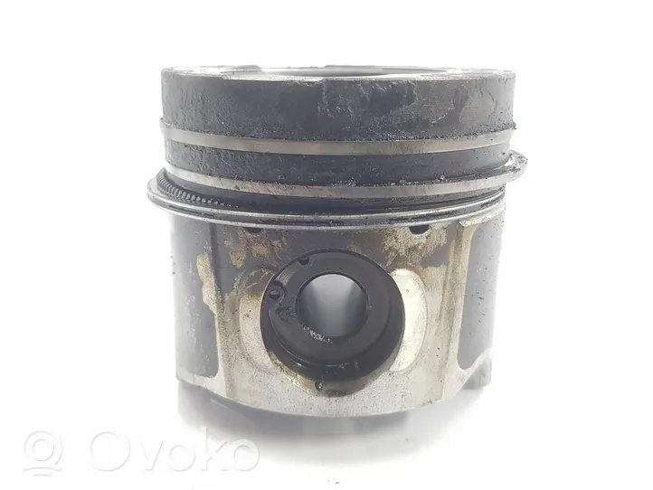 Renault Trafic III (X82) Piston with connecting rod 7701472833