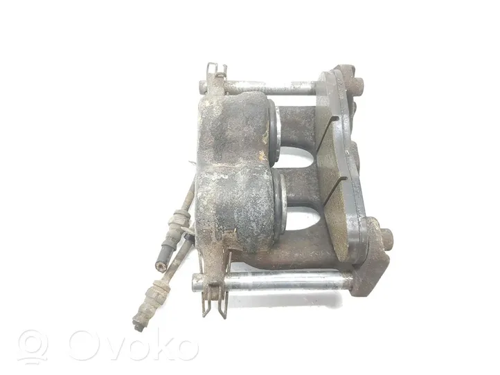 Nissan Cab Star Pinza del freno anteriore 4100121T01