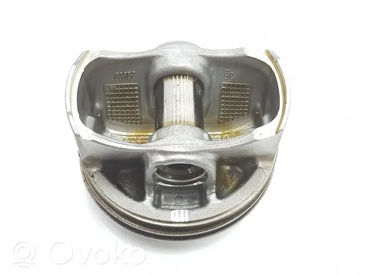 Lexus UX Piston avec bielle 1310124050