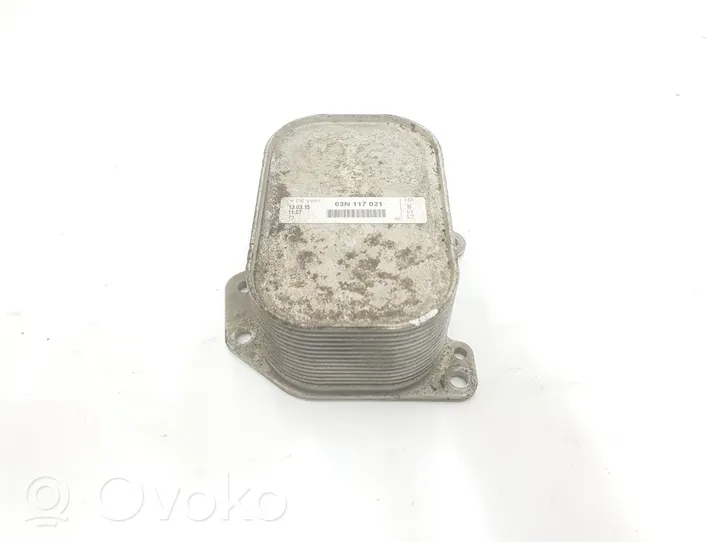 Seat Leon IV Radiatore dell’olio del motore 03N117021