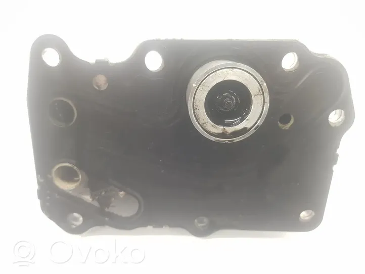 Jaguar XE Radiatore dell’olio del motore JDE36854