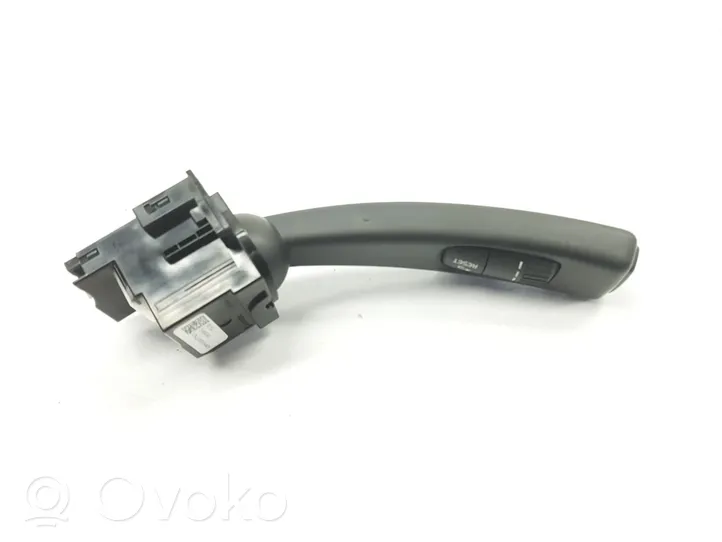 Volvo S60 Suuntavilkun vipu 31456045