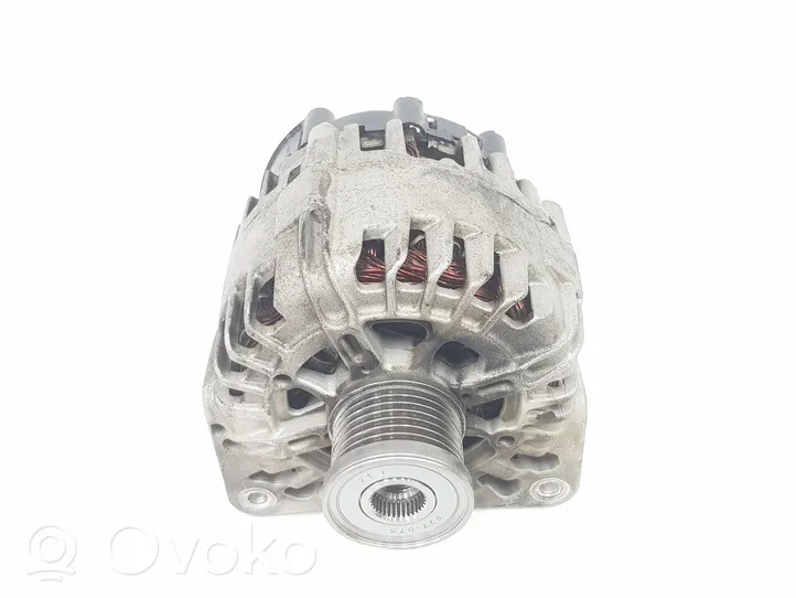 Renault Trafic I Generatore/alternatore 8200404459