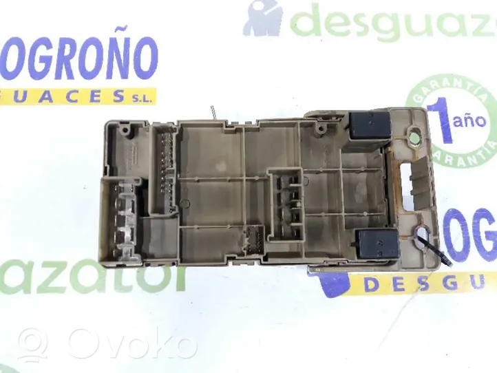 Subaru Tribeca Módulo de fusible 62201XA06A