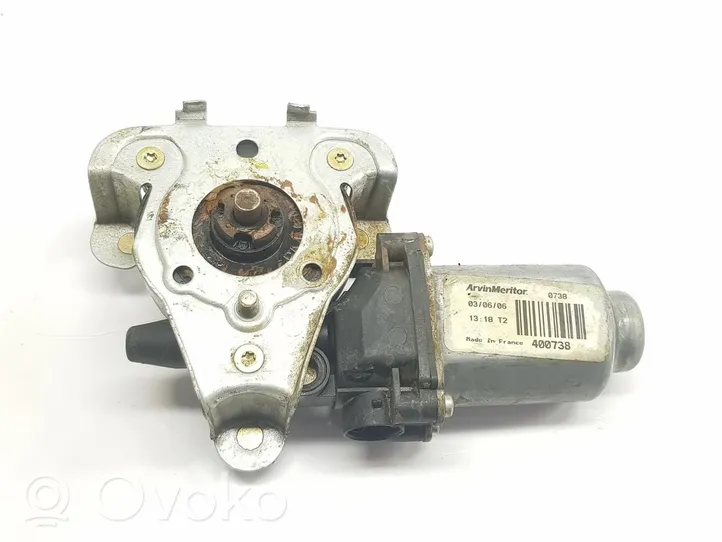 Iveco Daily 3rd gen Moteur de lève-vitre de porte avant 504173868