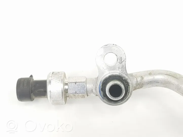 Opel Mokka X Kompressorin ilmanoton letku 95353084