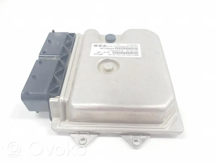 Opel Combo D Calculateur moteur ECU 52092129