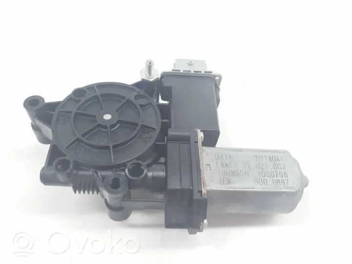 Opel Combo D Front door window regulator motor 95509364