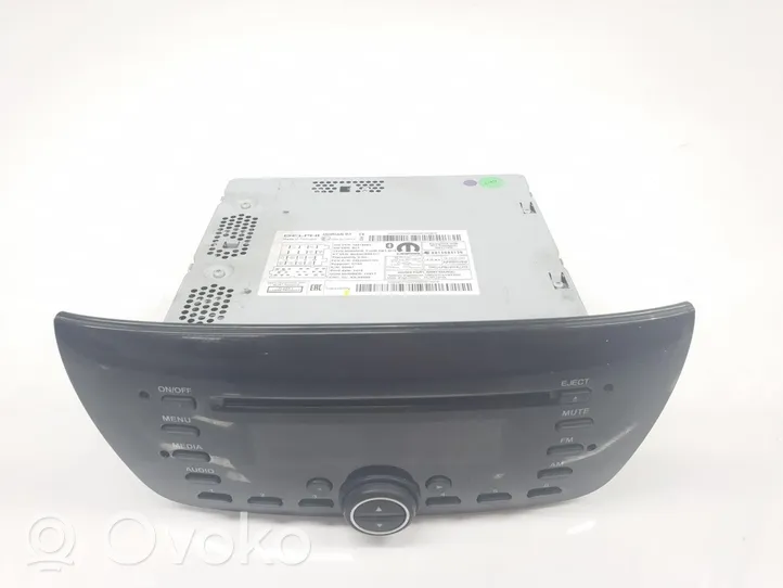 Opel Combo D Unité principale radio / CD / DVD / GPS 95520453