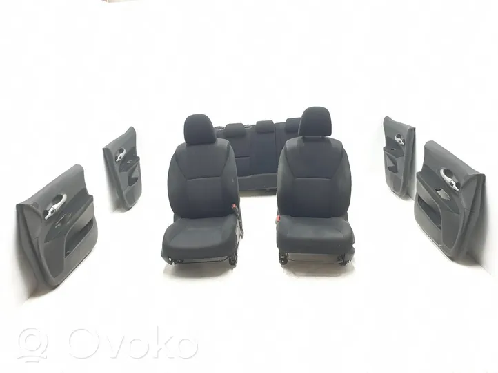 Toyota Auris 150 Seat set 