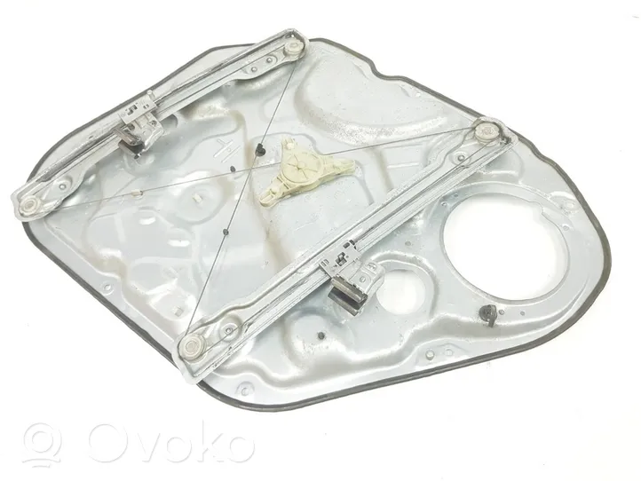 KIA Venga Front door window regulator with motor 824701P000