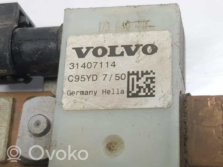 Volvo S60 Câble de batterie positif 31407114