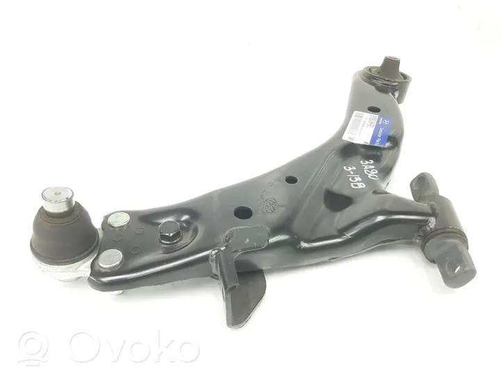 Hyundai Trajet Triangle bras de suspension inférieur avant 545023A201