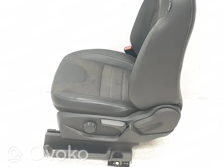 Ford Kuga II Seat set 