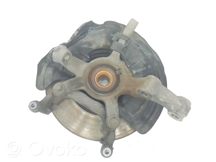 Infiniti Q30 Fuso a snodo con mozzo ruota anteriore 400155DA0A