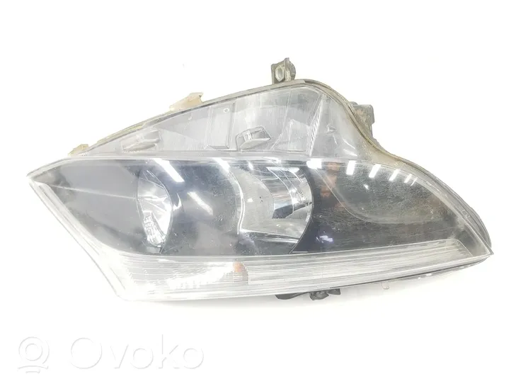 Mercedes-Benz Vito Viano W447 Lampa przednia 01112110