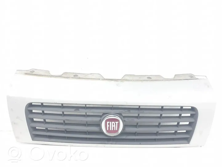 Fiat Ducato Atrapa chłodnicy / Grill LS387229
