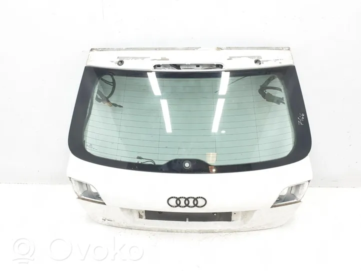 Audi A3 S3 8L Portellone posteriore/bagagliaio 8P4827023K