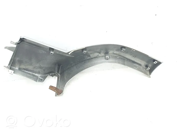 Toyota Land Cruiser (HDJ90) Takalokasuojan koristelista 7560660010B1