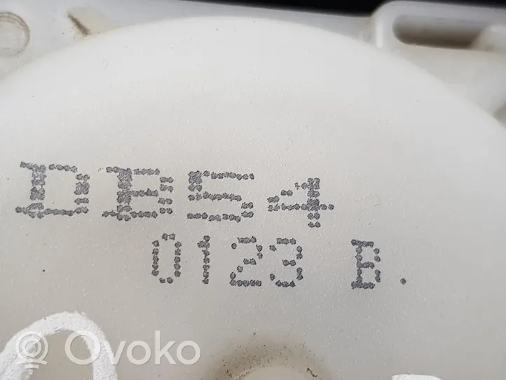 Toyota Land Cruiser (HDJ90) Pas bezpieczeństwa fotela tylnego 7356060102B1