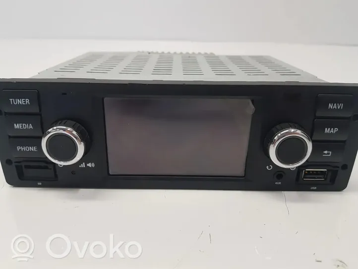 Mercedes-Benz Citan W415 Radio/CD/DVD/GPS-pääyksikkö 