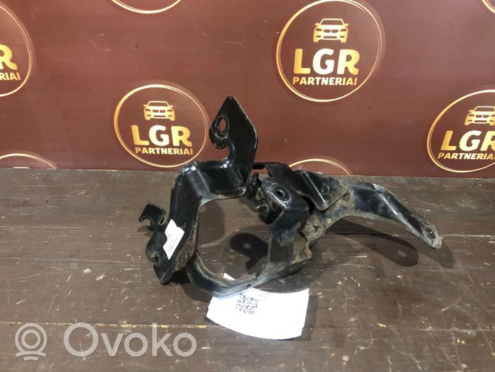 Volvo V60 Power steering pump mounting bracket 31317375