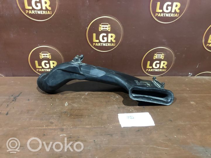 Opel Astra H Część rury dolotu powietrza 55351756