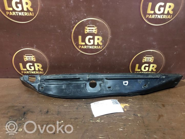 Mercedes-Benz E W211 Rivestimento dell’estremità del parafango A2118890425