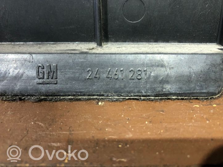 Opel Signum Verkleidung Kofferraumabdeckung 24461281