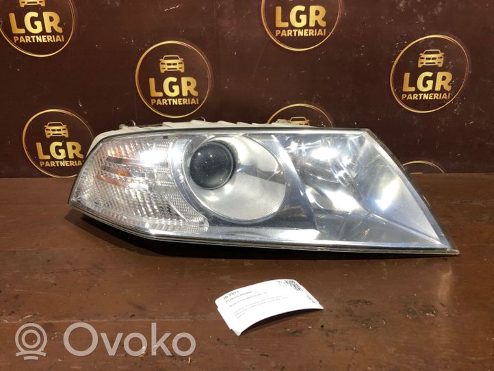 Skoda Octavia Mk2 (1Z) Lampa przednia 1Z1941016B