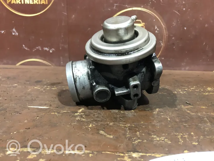 Volkswagen Golf IV EGR vožtuvas 038129637